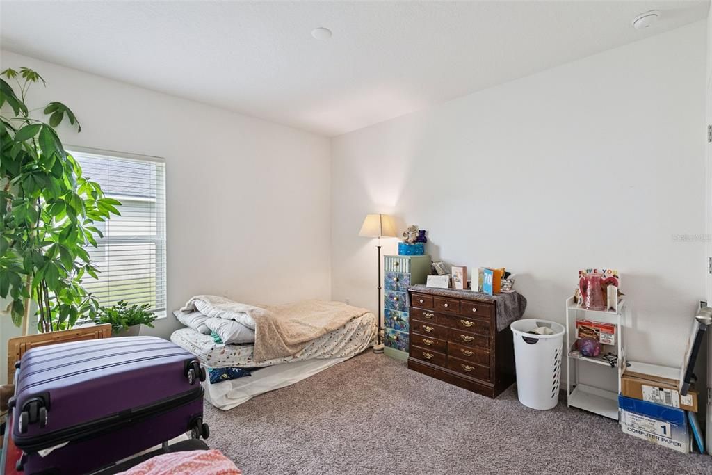 For Sale: $387,777 (4 beds, 2 baths, 2094 Square Feet)