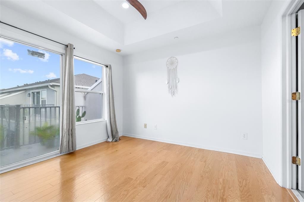 En Venta: $279,900 (3 camas, 2 baños, 1200 Pies cuadrados)