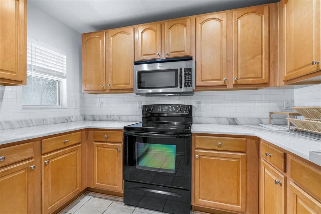 En Venta: $279,900 (3 camas, 2 baños, 1200 Pies cuadrados)
