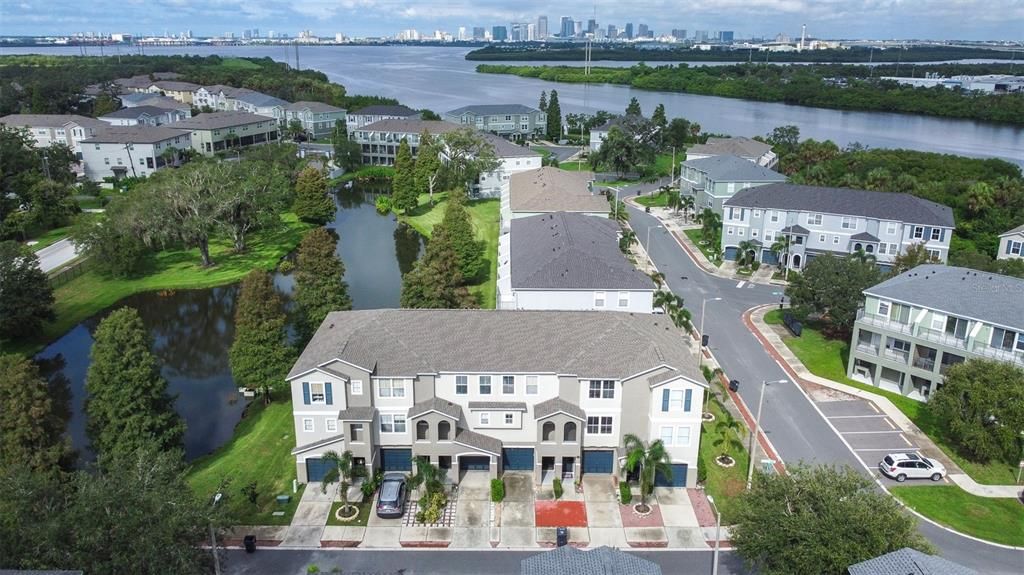 En Venta: $279,900 (3 camas, 2 baños, 1200 Pies cuadrados)