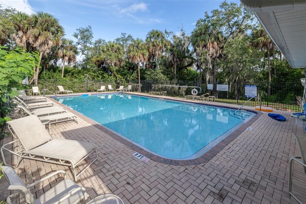 En Venta: $279,900 (3 camas, 2 baños, 1200 Pies cuadrados)