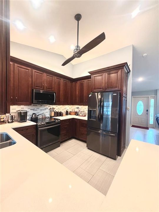 For Sale: $610,000 (4 beds, 2 baths, 1556 Square Feet)