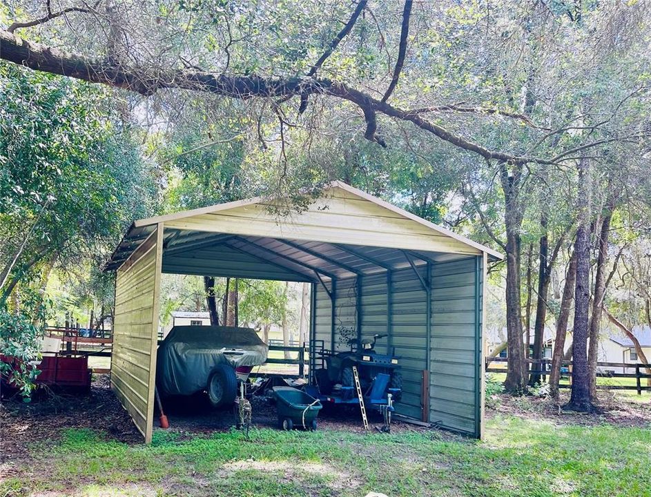 En Venta: $360,000 (3 camas, 2 baños, 2402 Pies cuadrados)