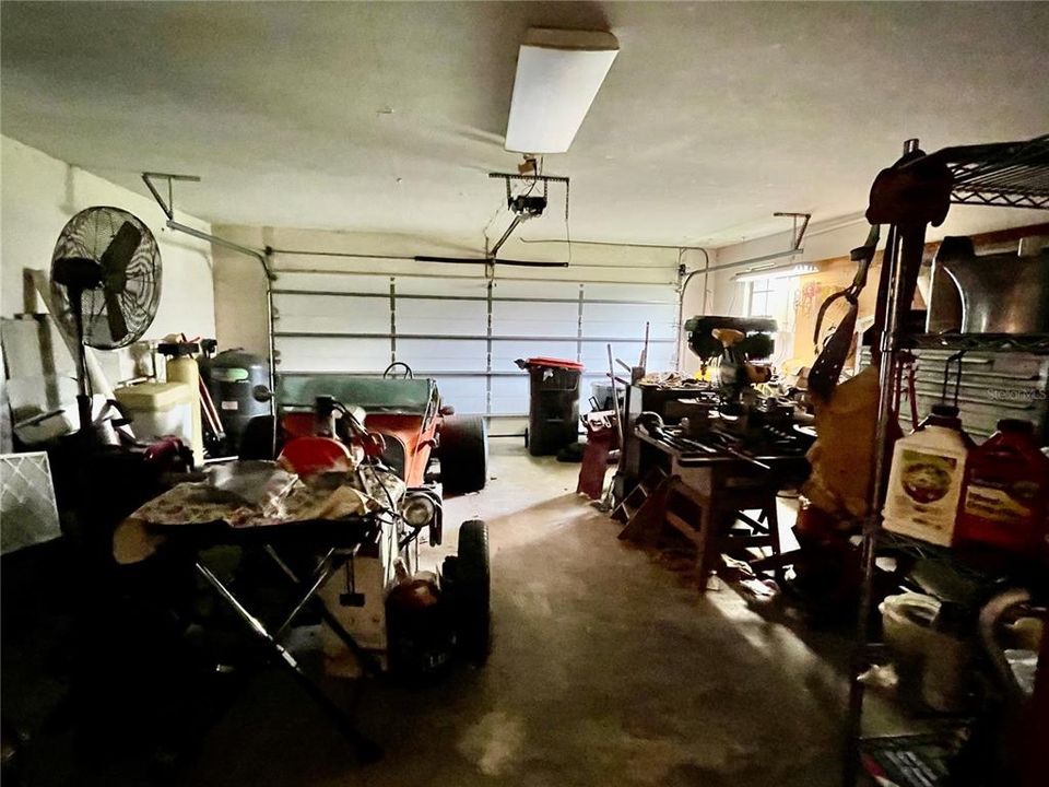 En Venta: $360,000 (3 camas, 2 baños, 2402 Pies cuadrados)