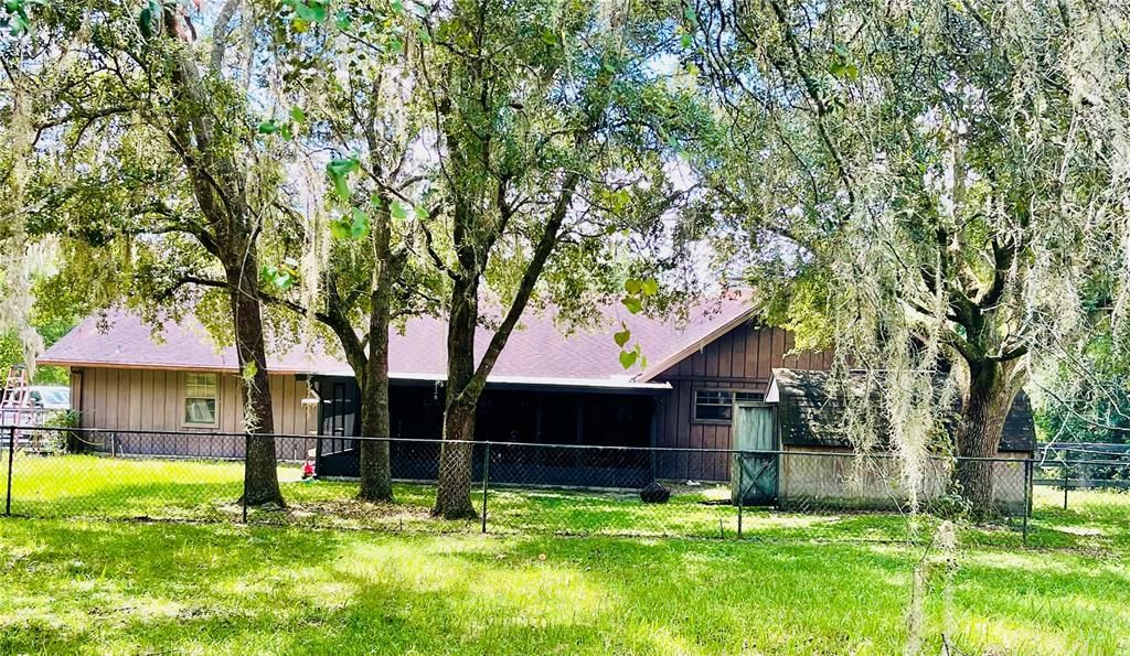 En Venta: $360,000 (3 camas, 2 baños, 2402 Pies cuadrados)