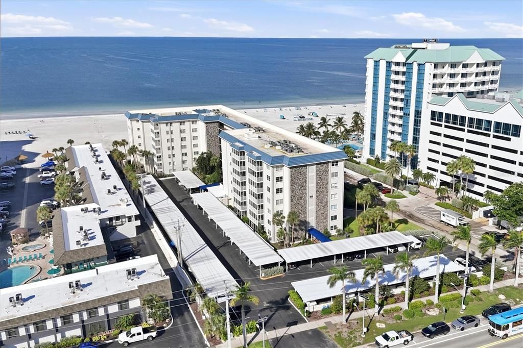 For Sale: $725,000 (2 beds, 2 baths, 1150 Square Feet)