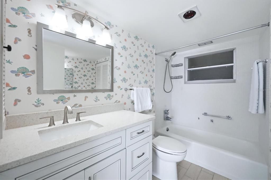 For Sale: $725,000 (2 beds, 2 baths, 1150 Square Feet)