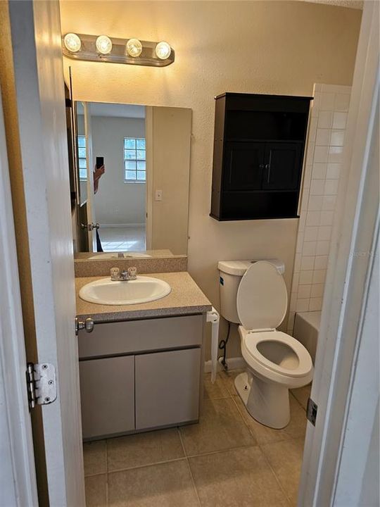 В аренду: $1,800 (3 спален, 2 ванн, 1696 Квадратных фут)