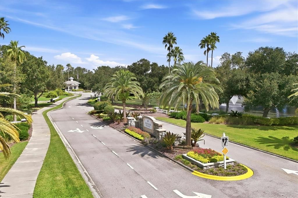 For Sale: $741,900 (3 beds, 3 baths, 2454 Square Feet)