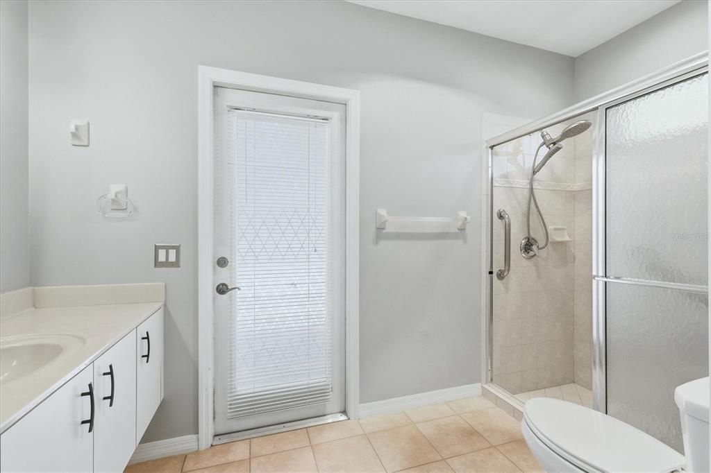 For Sale: $741,900 (3 beds, 3 baths, 2454 Square Feet)