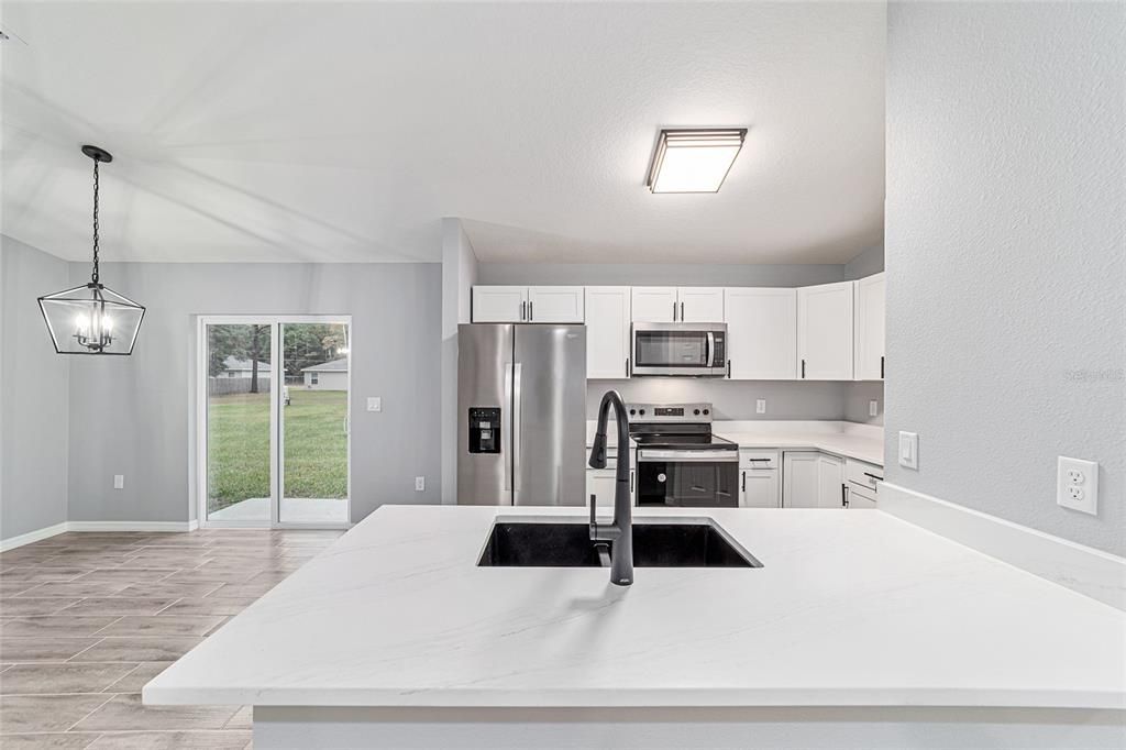 For Rent: $2,200 (3 beds, 2 baths, 1178 Square Feet)