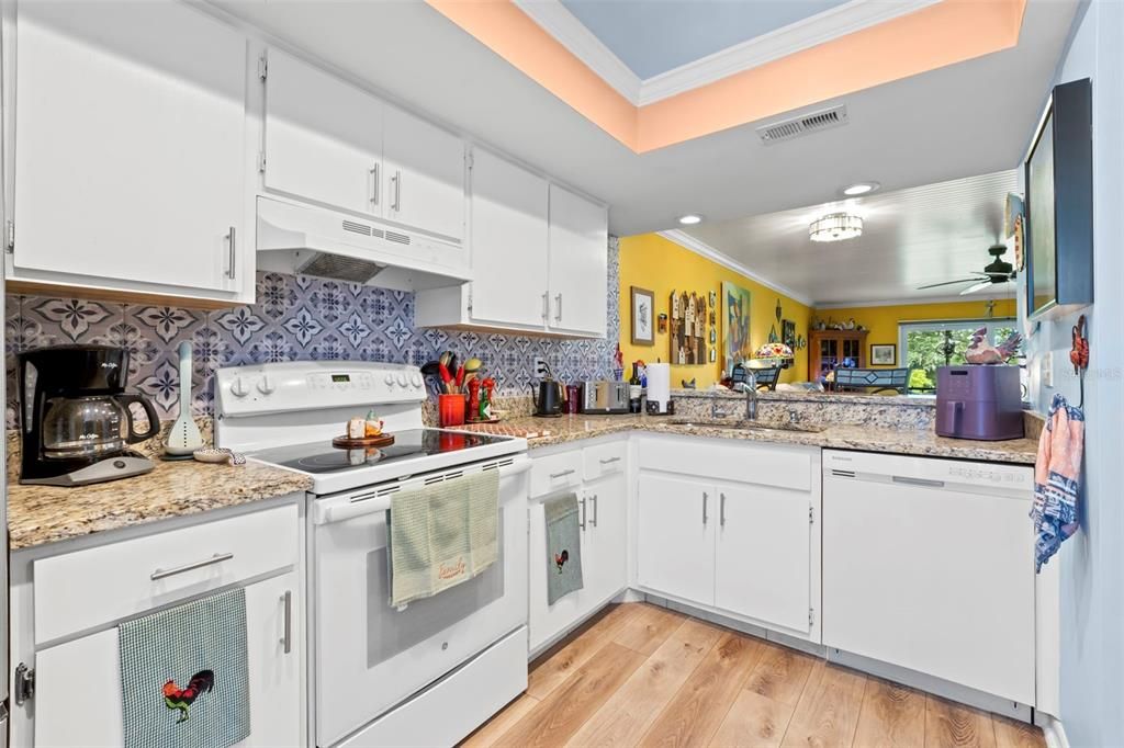 En Venta: $224,000 (2 camas, 2 baños, 1094 Pies cuadrados)