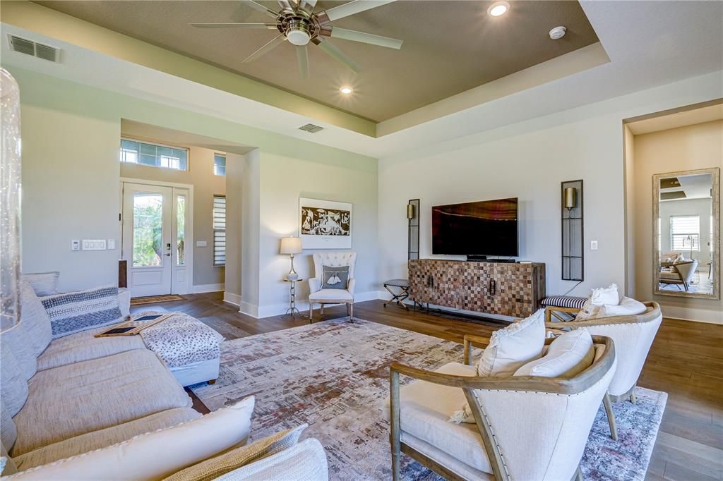 For Rent: $4,500 (3 beds, 4 baths, 2797 Square Feet)