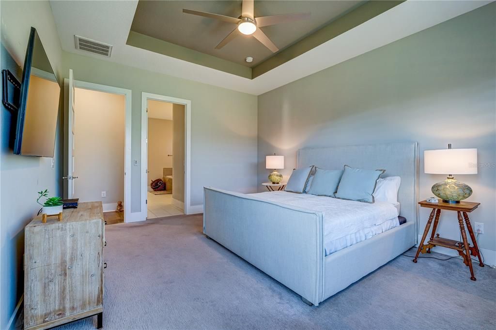 For Rent: $4,500 (3 beds, 4 baths, 2797 Square Feet)