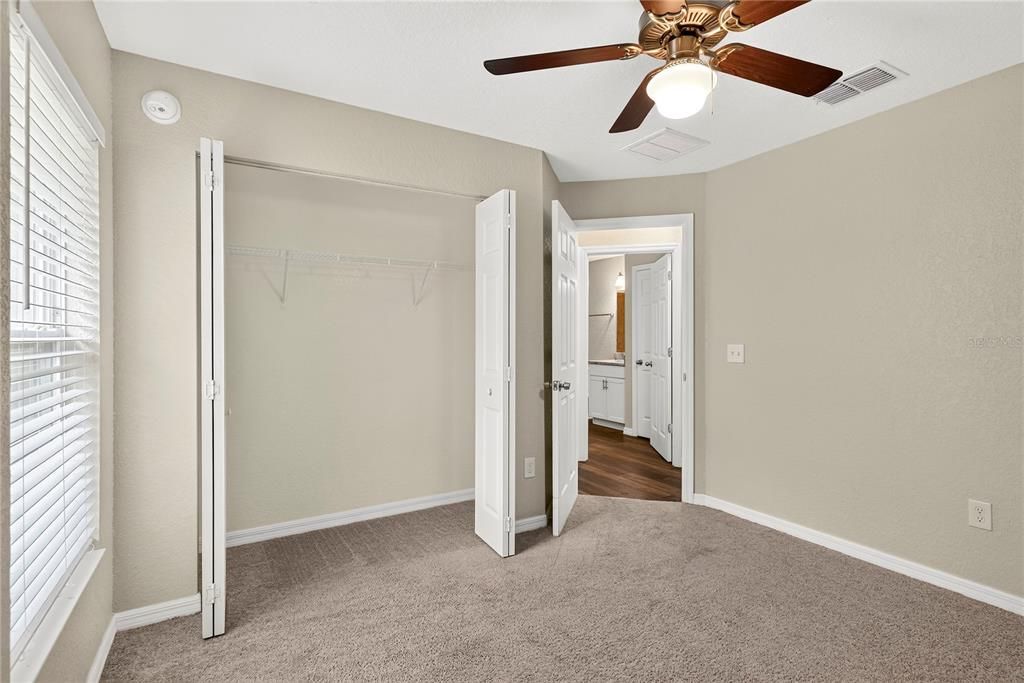 For Sale: $259,900 (3 beds, 2 baths, 1567 Square Feet)