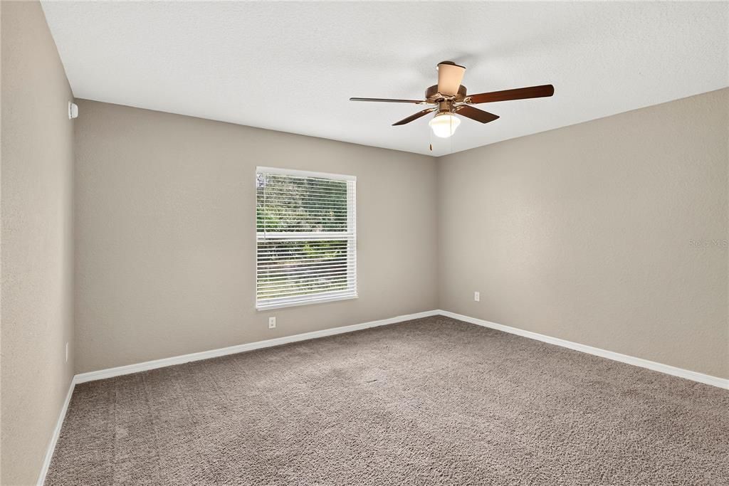 For Sale: $259,900 (3 beds, 2 baths, 1567 Square Feet)