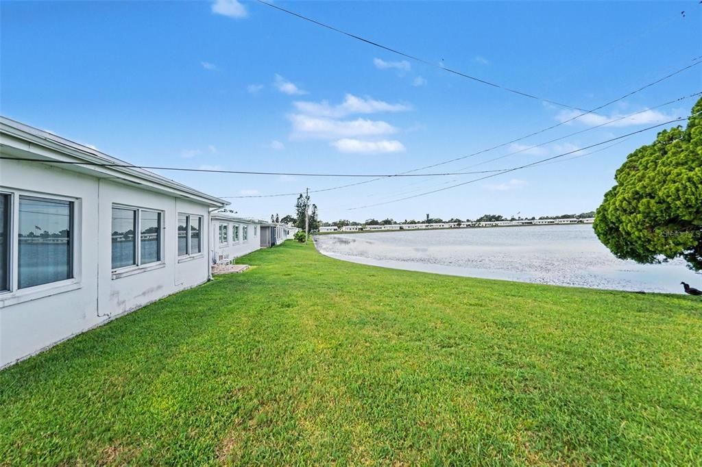 For Sale: $240,000 (2 beds, 2 baths, 1328 Square Feet)