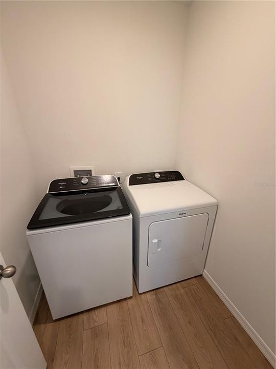 For Rent: $2,250 (4 beds, 2 baths, 1607 Square Feet)