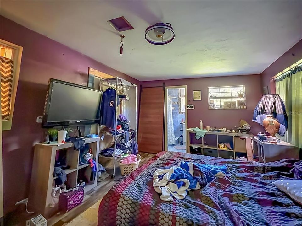На продажу: $189,000 (4 спален, 2 ванн, 1463 Квадратных фут)