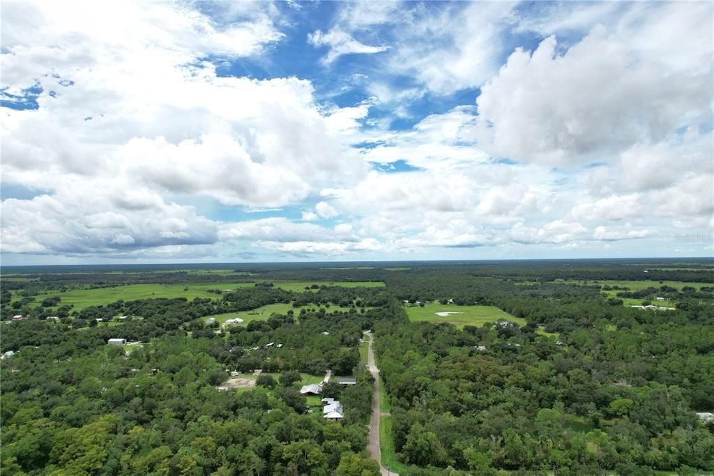 На продажу: $150,000 (2.68 acres)