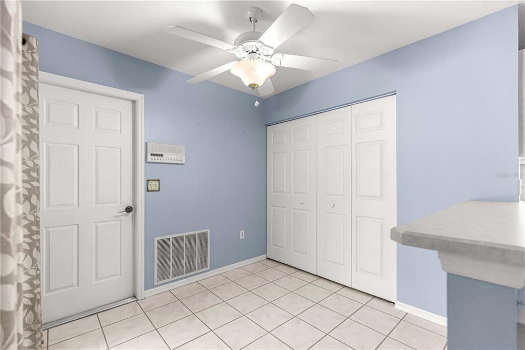 For Sale: $239,900 (3 beds, 2 baths, 1677 Square Feet)