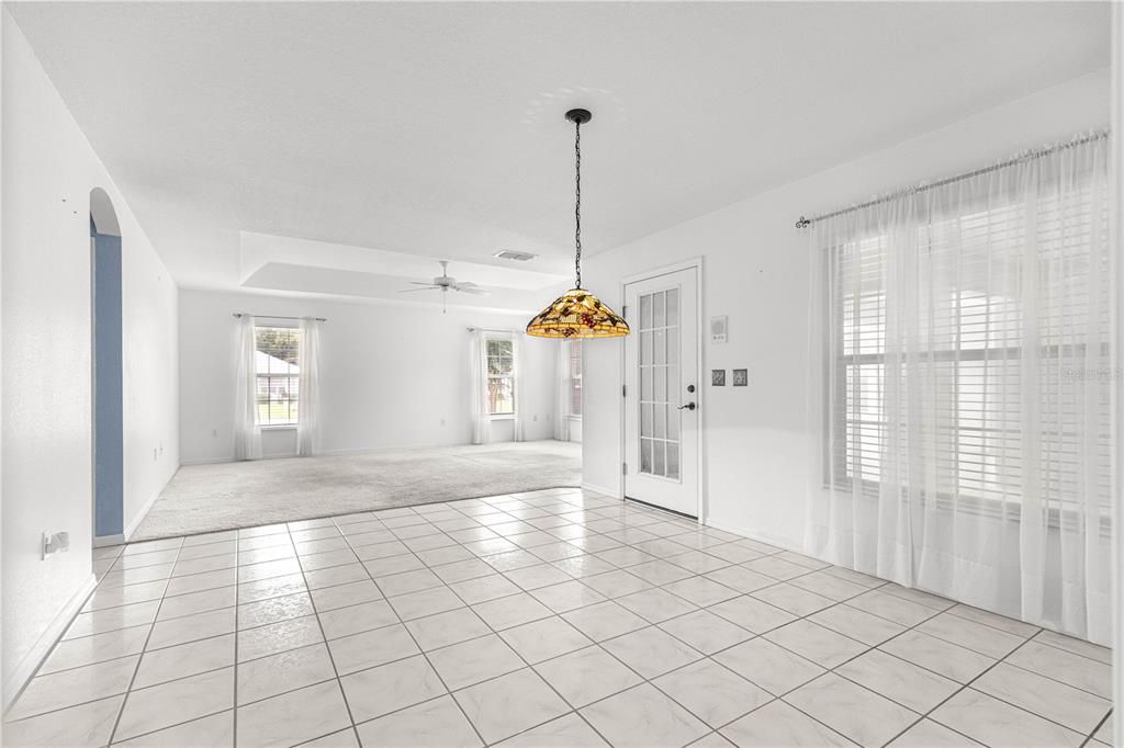For Sale: $239,900 (3 beds, 2 baths, 1677 Square Feet)