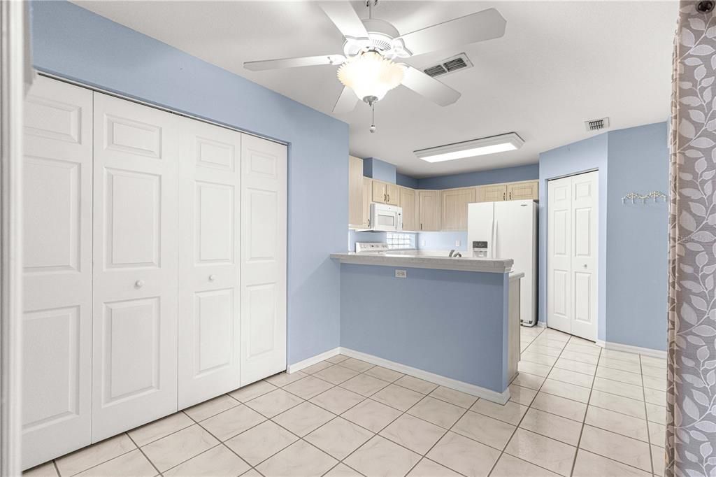 For Sale: $239,900 (3 beds, 2 baths, 1677 Square Feet)