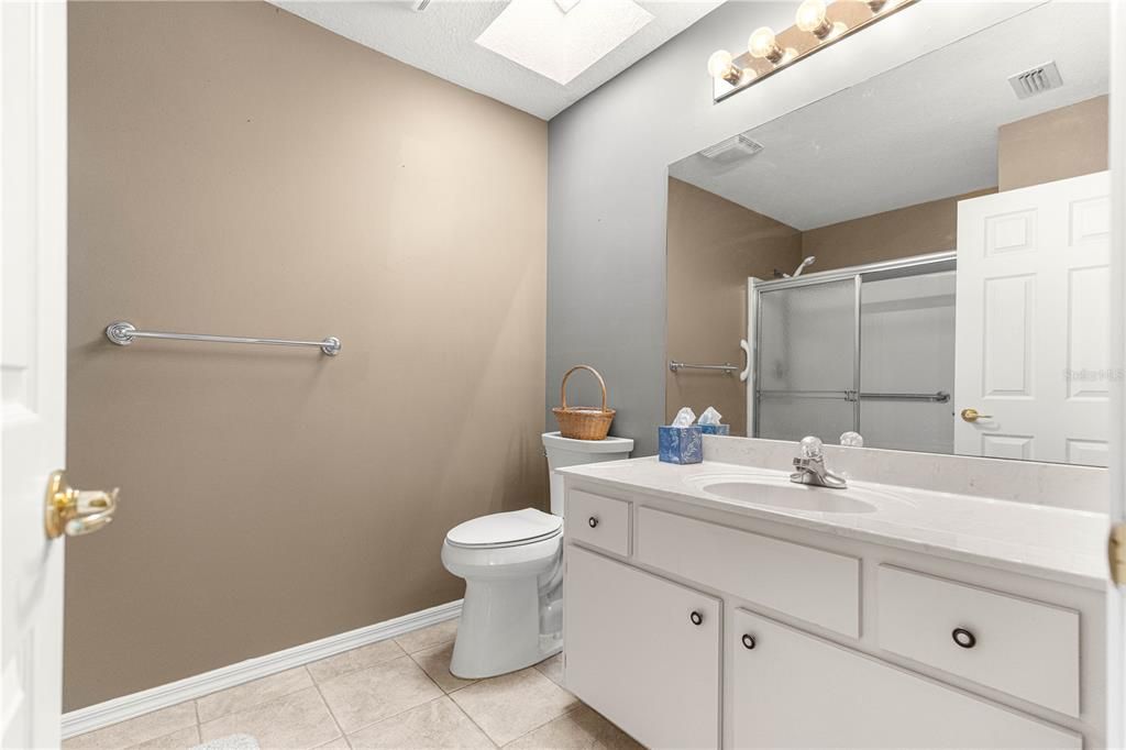 For Sale: $239,900 (3 beds, 2 baths, 1677 Square Feet)