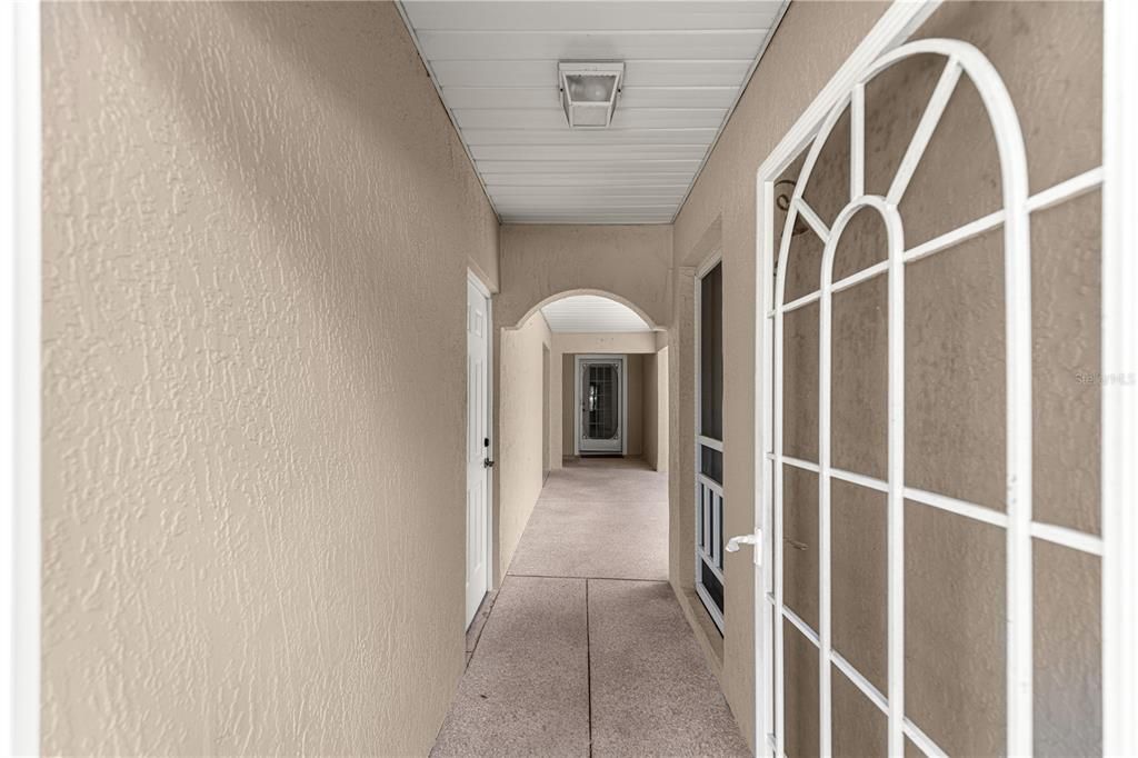 For Sale: $239,900 (3 beds, 2 baths, 1677 Square Feet)