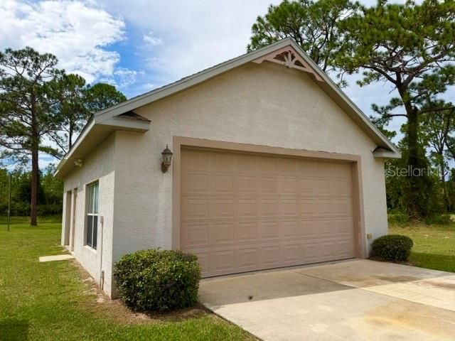 En Venta: $544,900 (3 camas, 2 baños, 2243 Pies cuadrados)