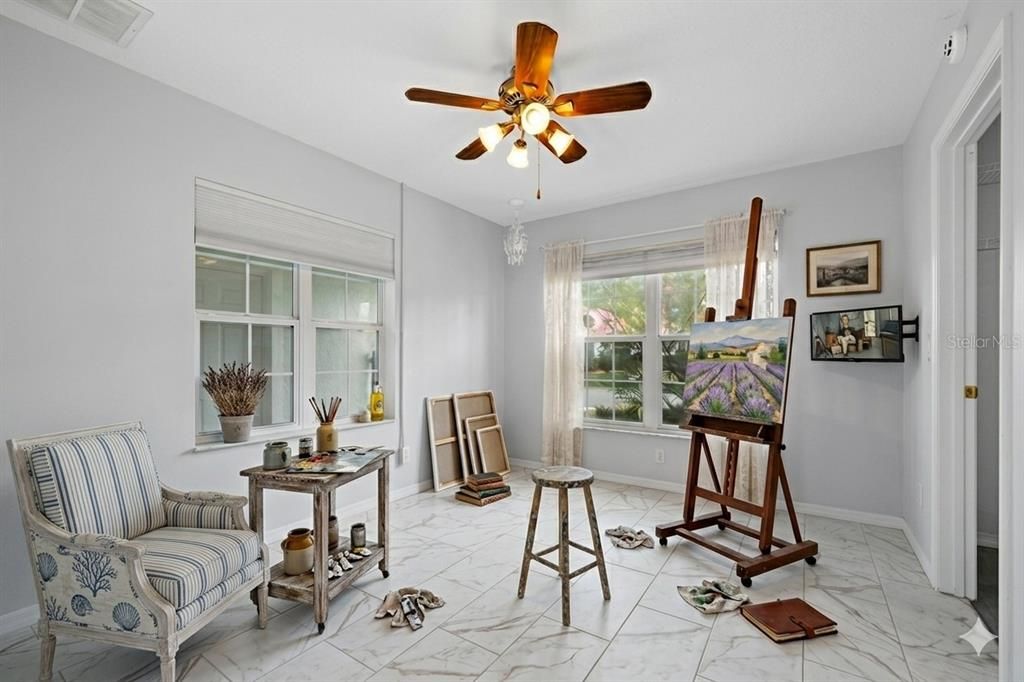 For Sale: $284,999 (3 beds, 3 baths, 1463 Square Feet)