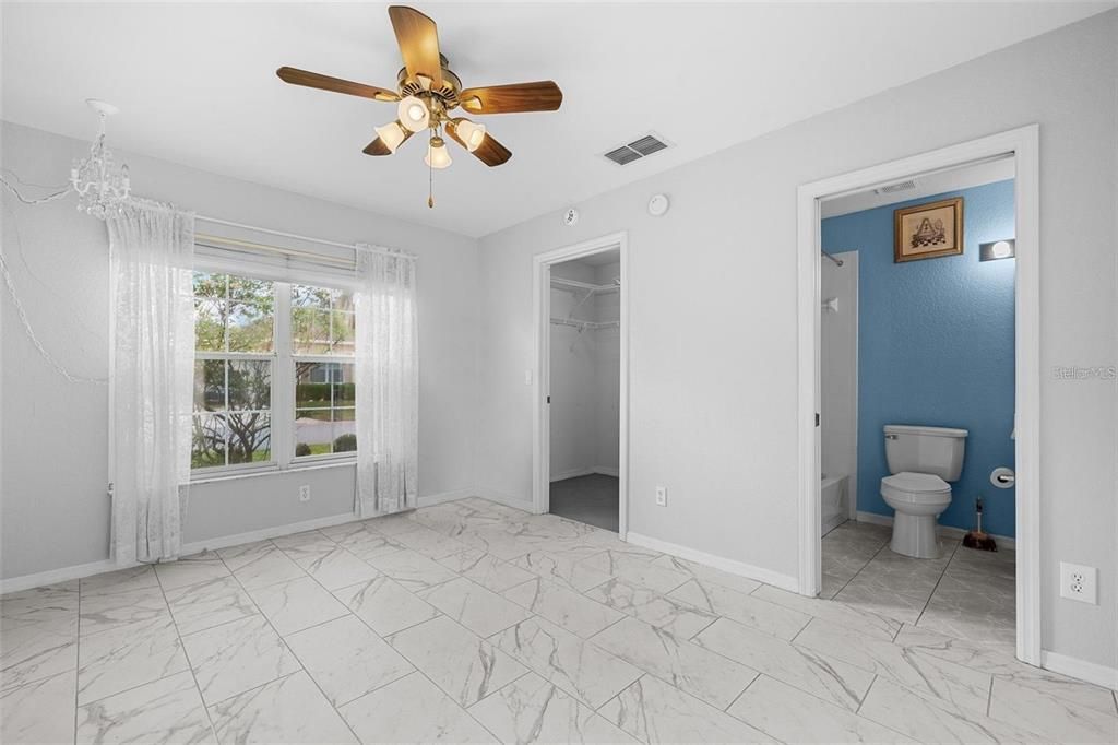 For Sale: $284,999 (3 beds, 3 baths, 1463 Square Feet)