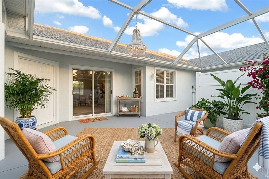 For Sale: $284,999 (3 beds, 3 baths, 1463 Square Feet)