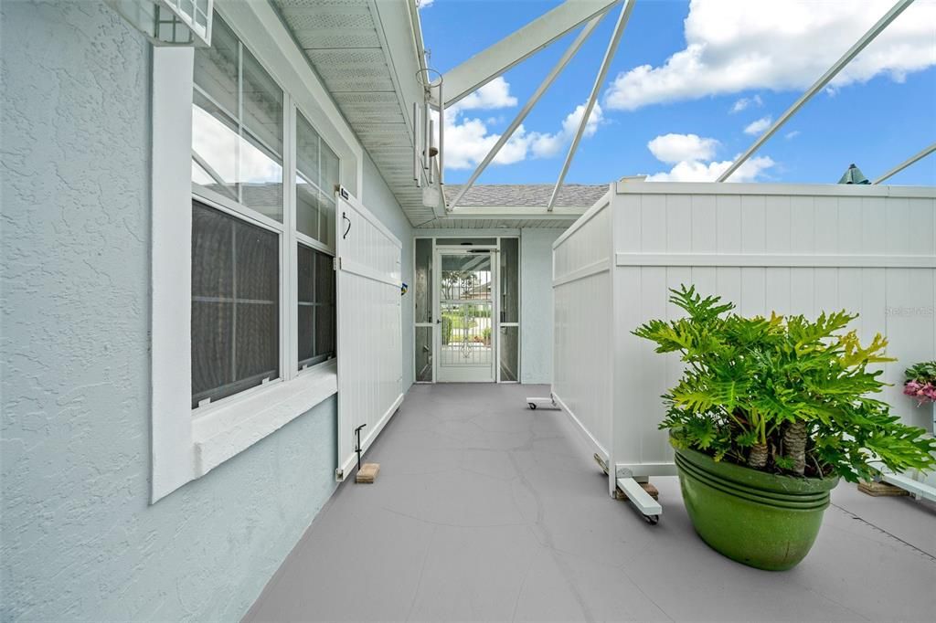 For Sale: $284,999 (3 beds, 3 baths, 1463 Square Feet)