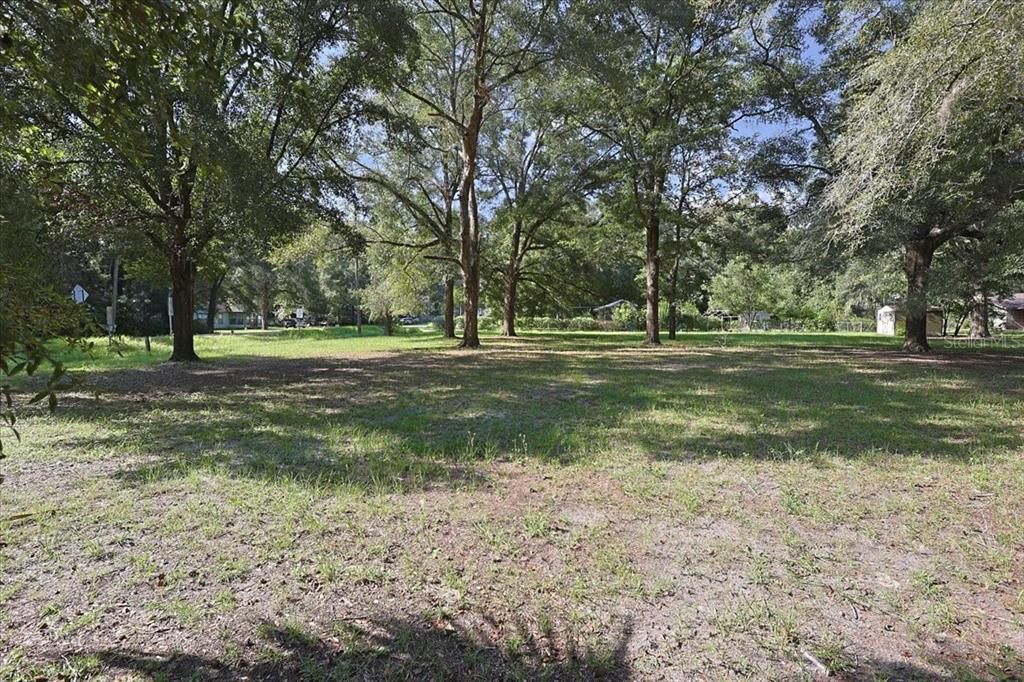 待售: $70,000 (0.34 acres)