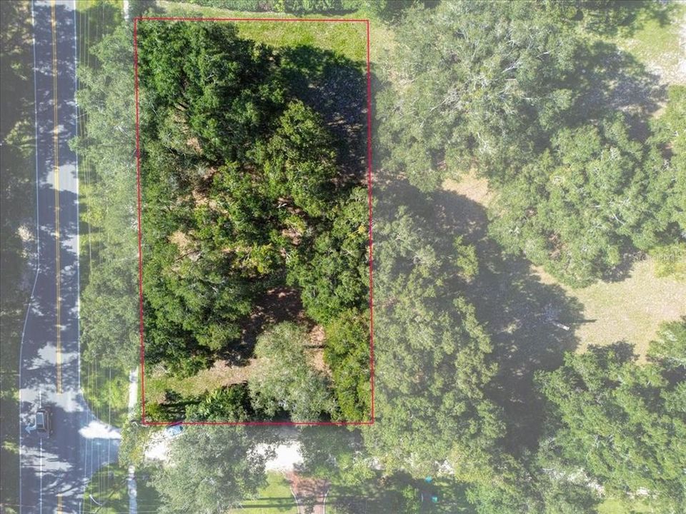 待售: $70,000 (0.34 acres)
