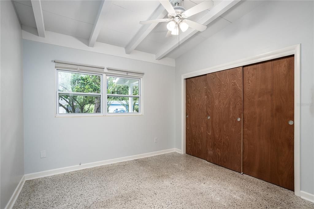 For Sale: $310,000 (3 beds, 2 baths, 1827 Square Feet)
