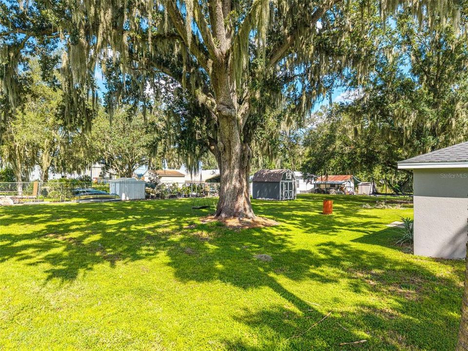 For Sale: $279,990 (3 beds, 2 baths, 1200 Square Feet)
