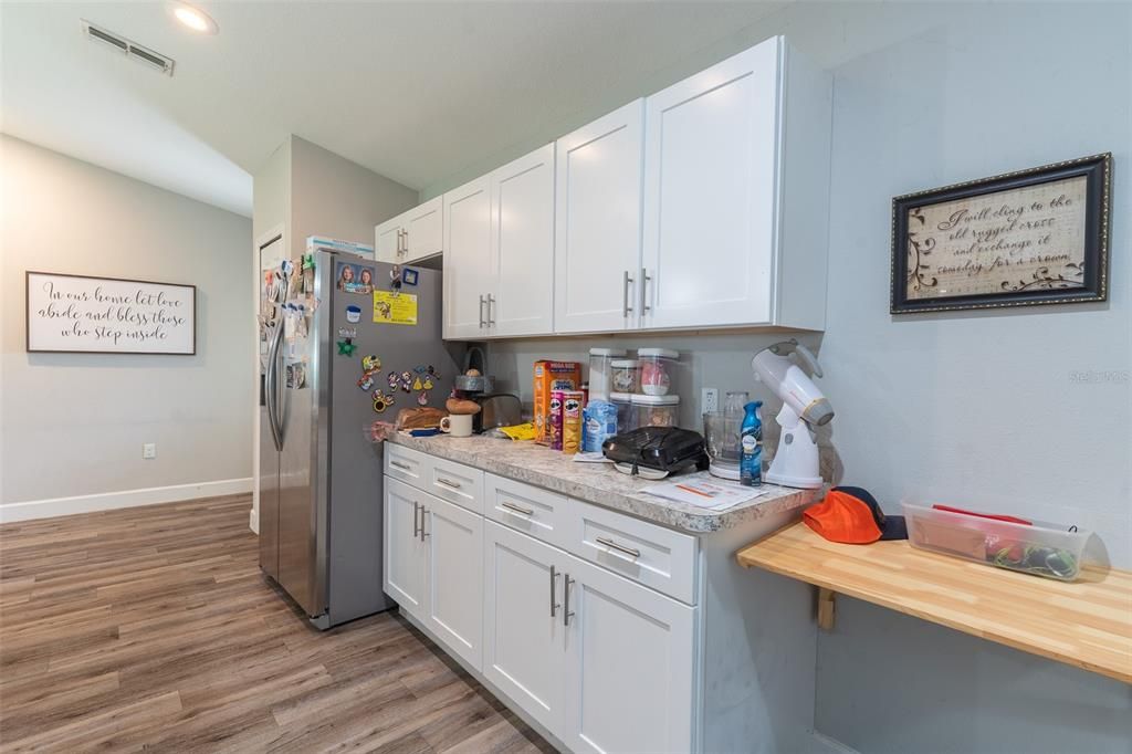 For Sale: $279,990 (3 beds, 2 baths, 1200 Square Feet)