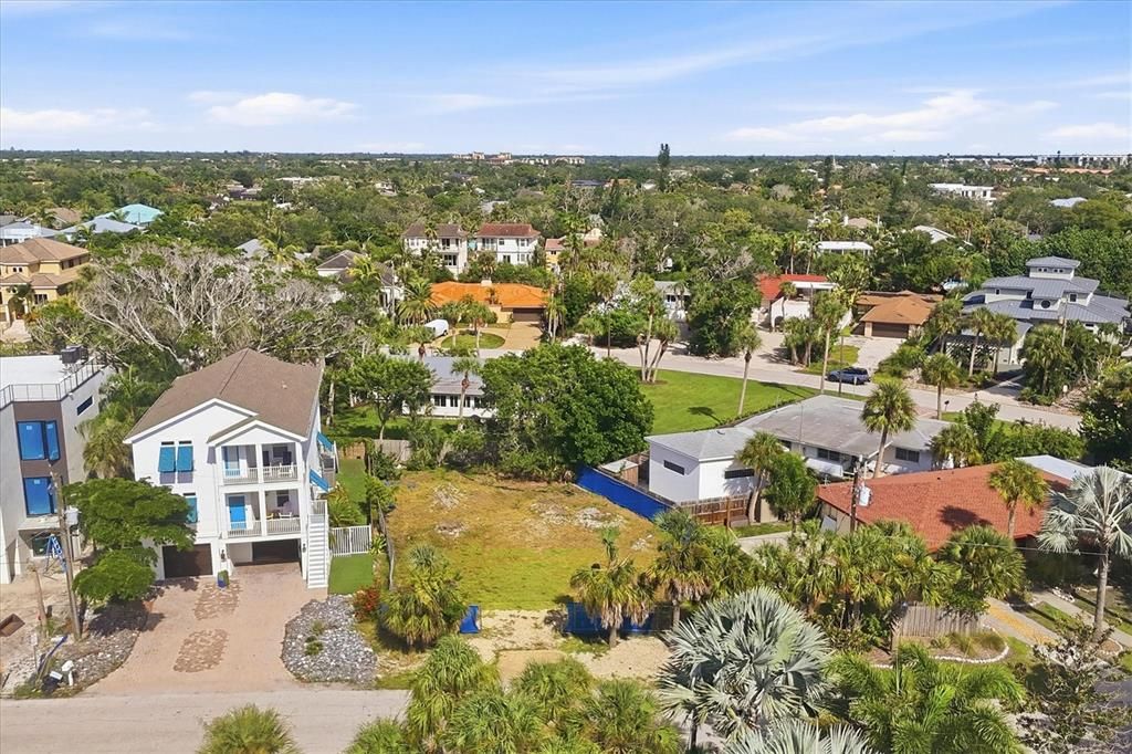 For Sale: $849,000 (0.14 acres)