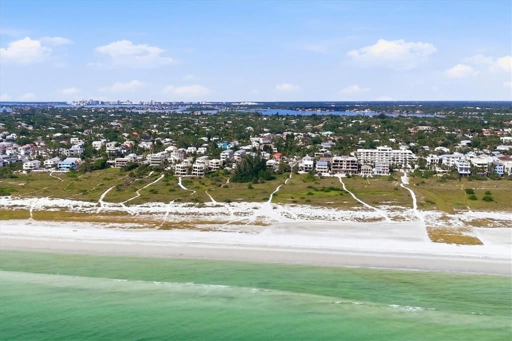 For Sale: $849,000 (0.14 acres)