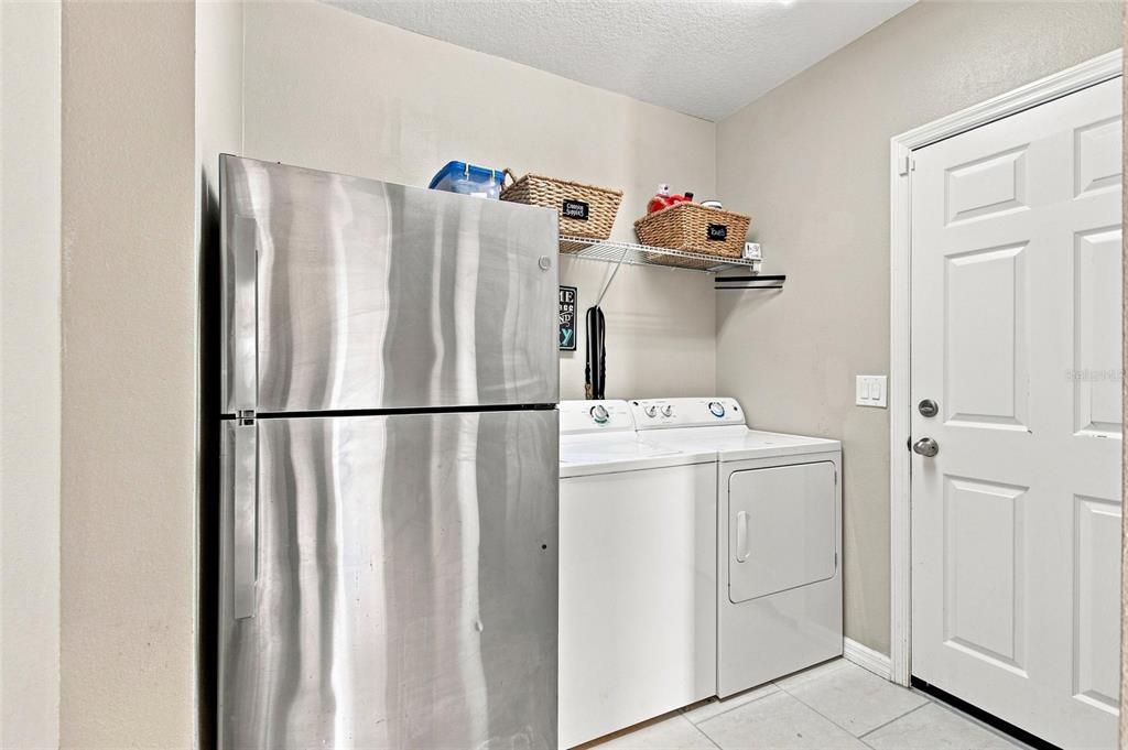En Venta: $419,900 (3 camas, 2 baños, 1705 Pies cuadrados)