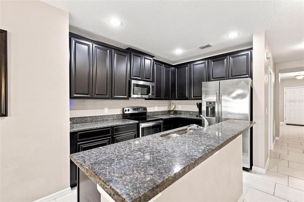 En Venta: $419,900 (3 camas, 2 baños, 1705 Pies cuadrados)