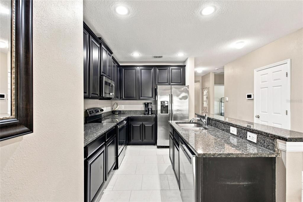 En Venta: $419,900 (3 camas, 2 baños, 1705 Pies cuadrados)