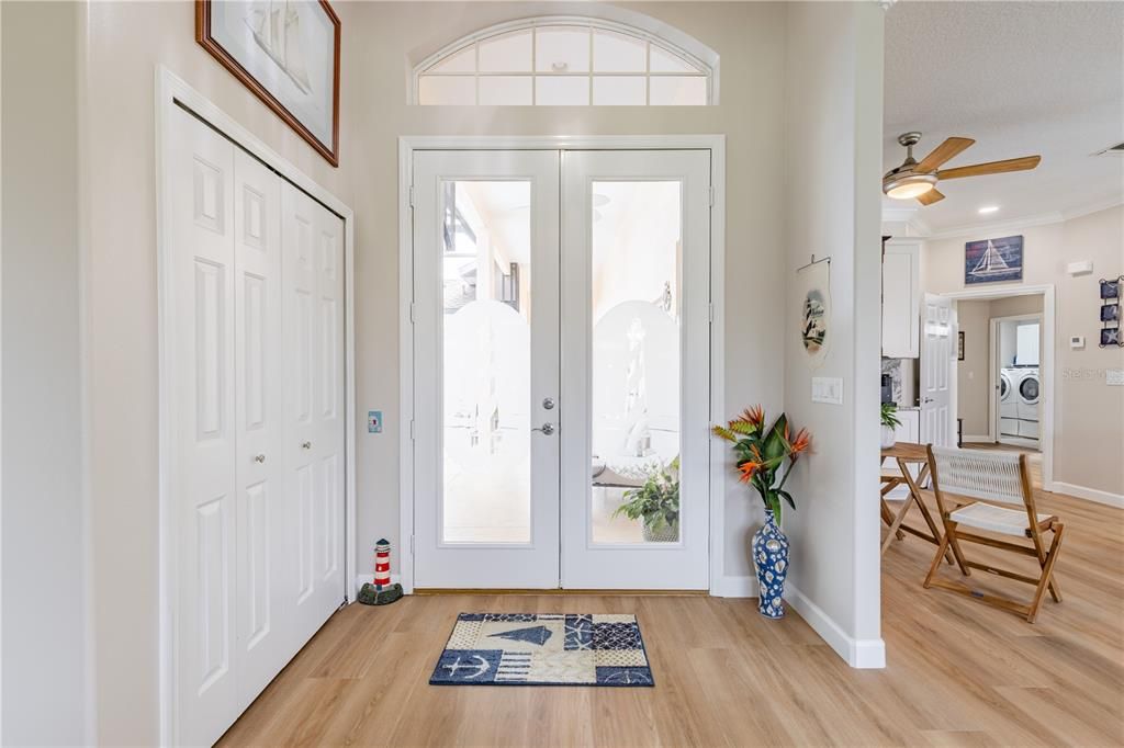 For Sale: $425,000 (3 beds, 3 baths, 2058 Square Feet)