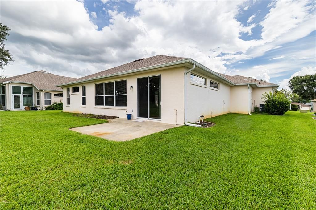 For Sale: $425,000 (3 beds, 3 baths, 2058 Square Feet)