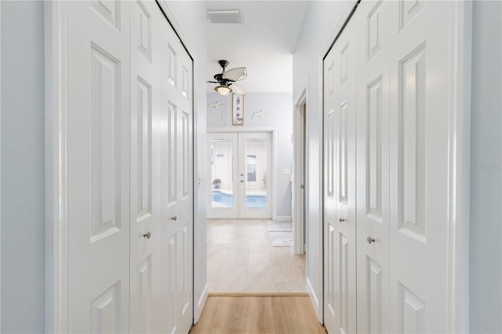 For Sale: $425,000 (3 beds, 3 baths, 2058 Square Feet)