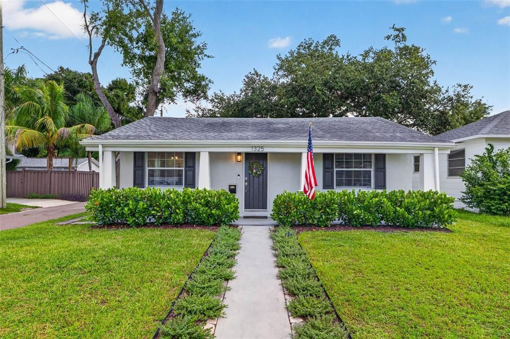For Sale: $650,000 (3 beds, 2 baths, 1344 Square Feet)