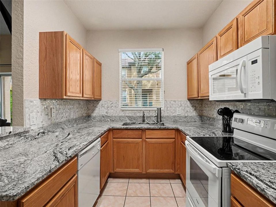 En Venta: $200,000 (3 camas, 3 baños, 1492 Pies cuadrados)