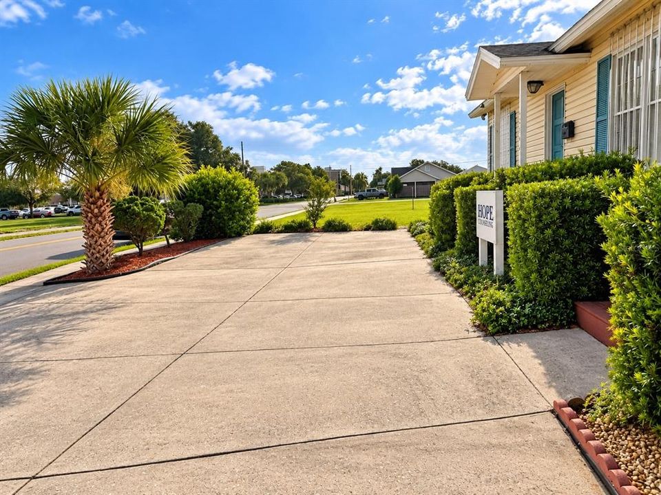 : $230,000 (0 beds, 0 baths, 1029 Square Feet)